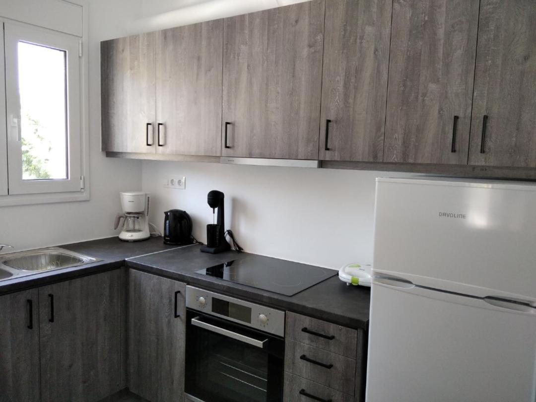 Estia - Brand New Apartment In Ermioni Village Exterior photo
